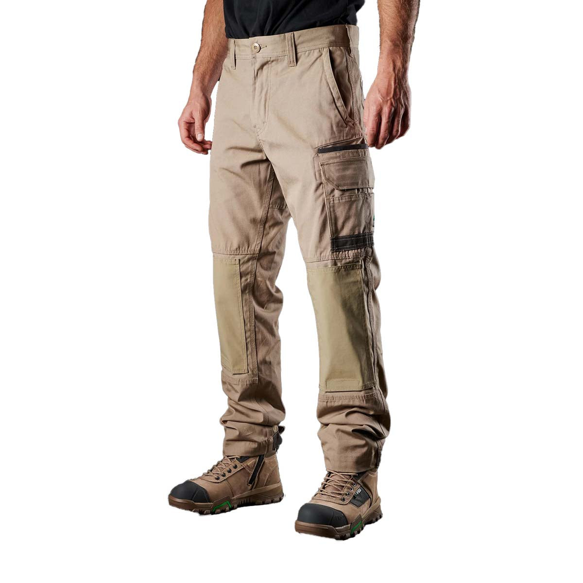 WP1KHAKI-FX01136001_media-01.jpg