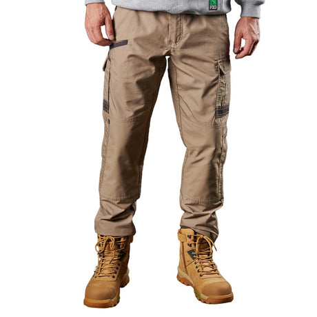 WP5KHAKI-FX01906012_media-01.jpg