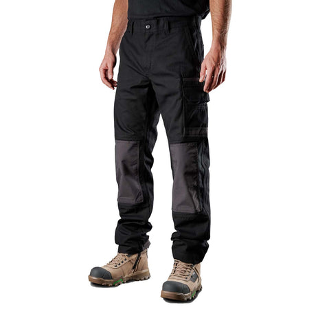WP1BLACK-FX01136001_media-Black-01.jpg