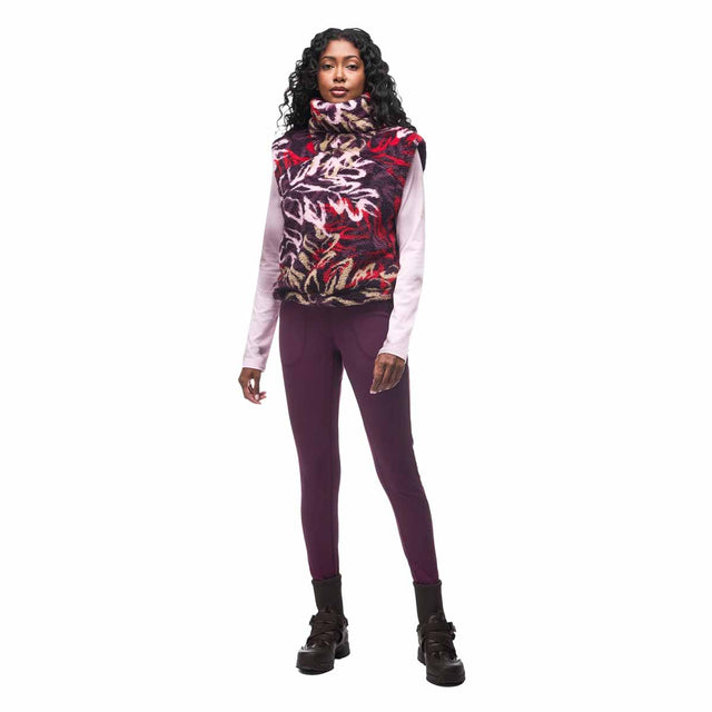 W26P0041_media-Elderberry-01.jpg